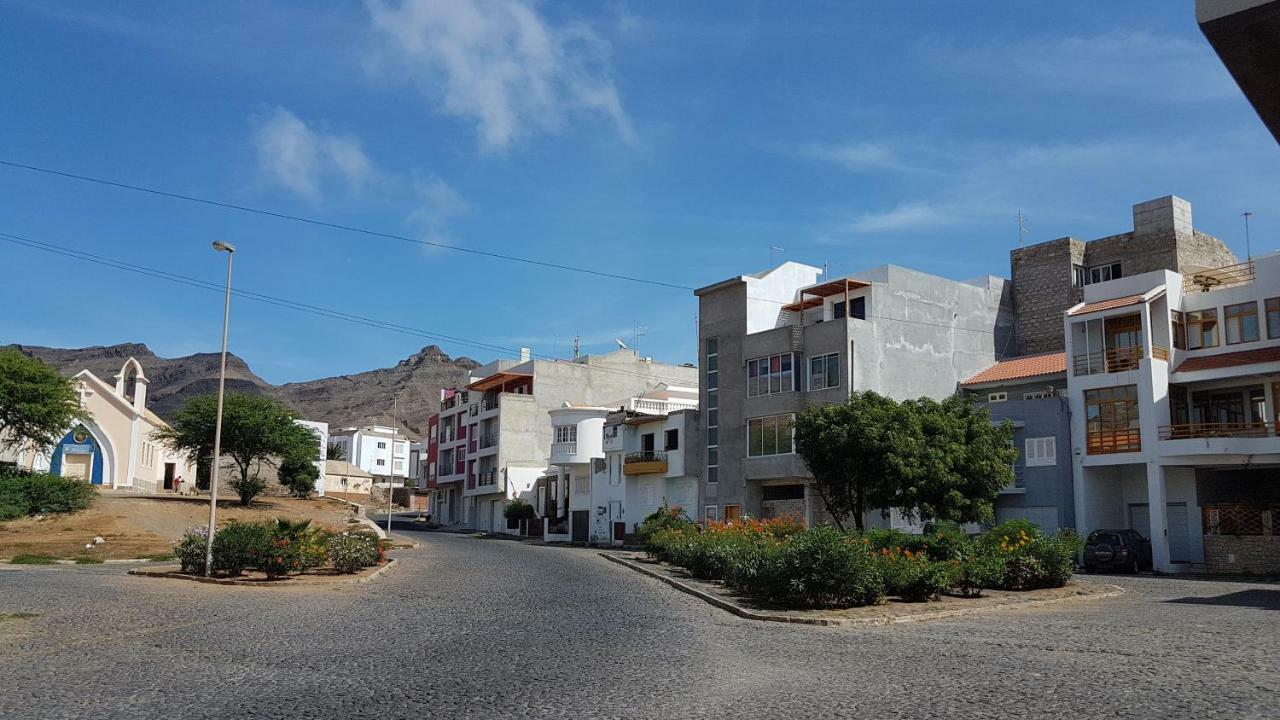 Apartamento Xandinha Amwilla Guesthouse 明德卢 外观 照片